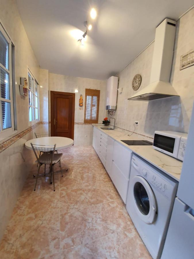 Apartamento Ollerias Малага Экстерьер фото
