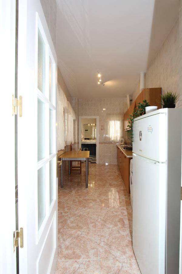 Apartamento Ollerias Малага Экстерьер фото