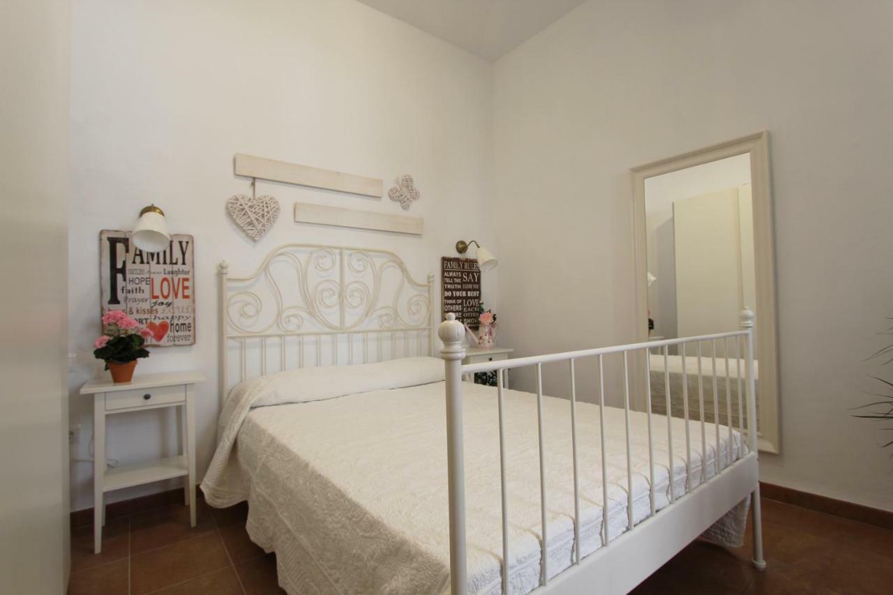 Apartamento Ollerias Малага Экстерьер фото