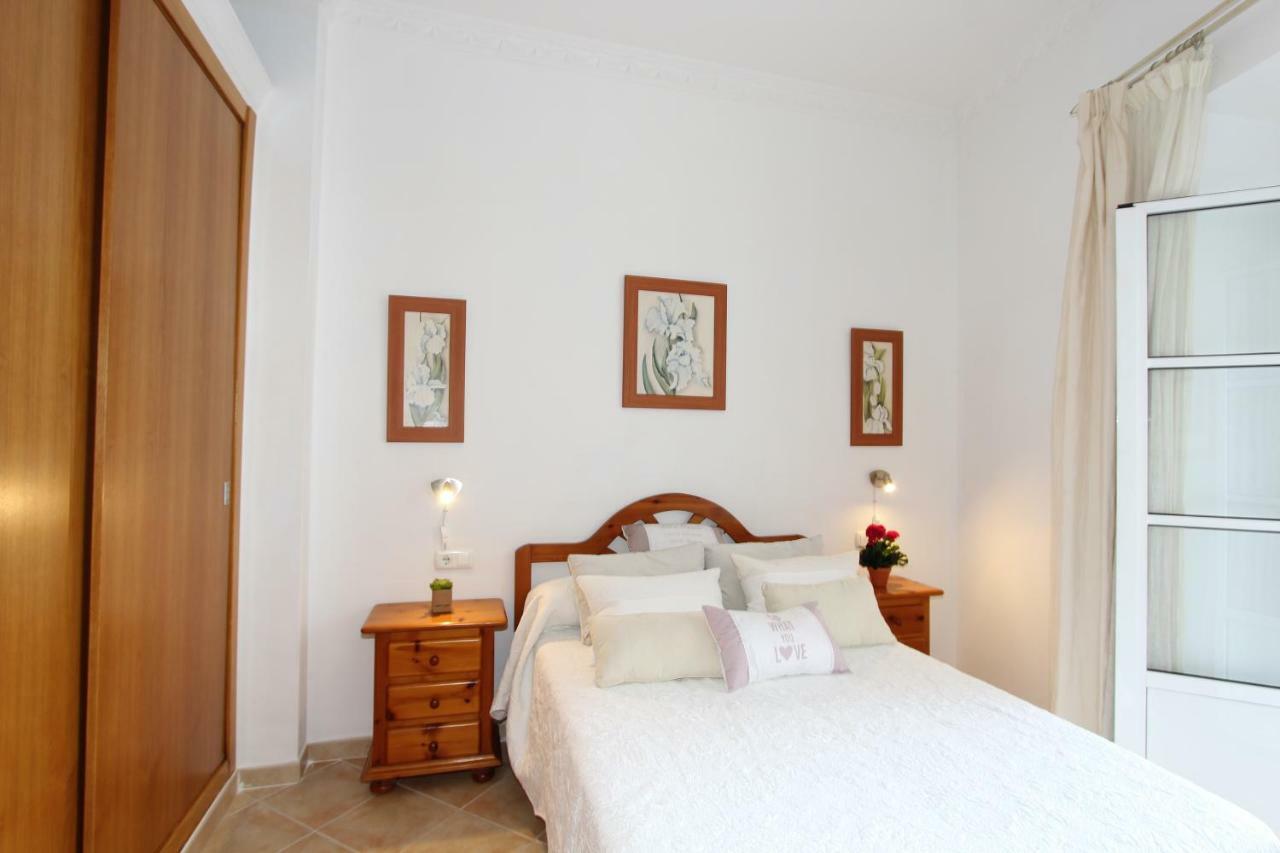 Apartamento Ollerias Малага Экстерьер фото