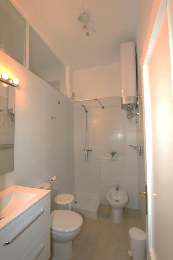 Apartamento Ollerias Малага Экстерьер фото