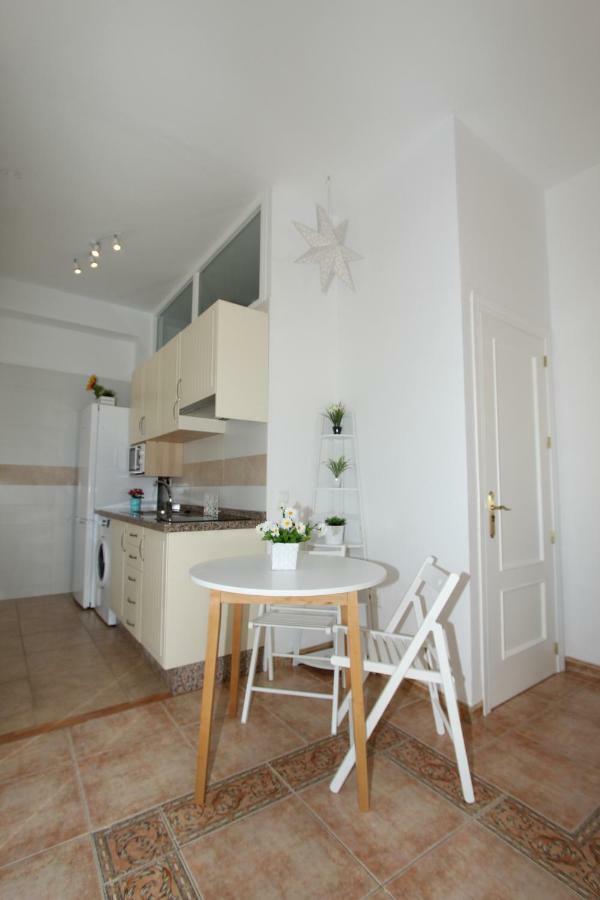 Apartamento Ollerias Малага Экстерьер фото